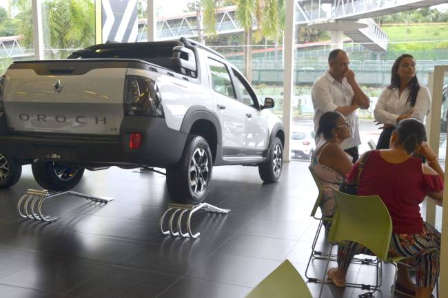 Taxas baixas movimentam compra de carros novos na Bahia