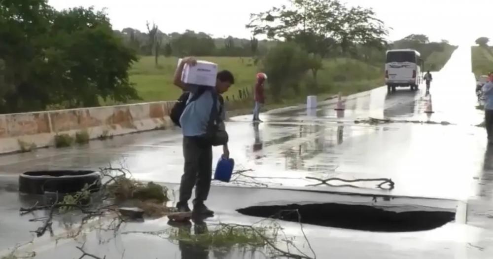 Chuva causa interdição de ponte e causa transtornos no interior baiano