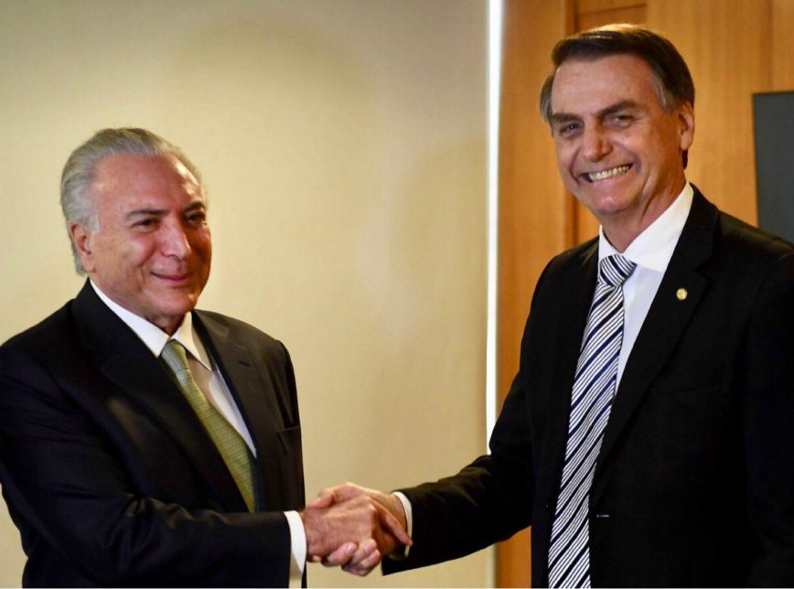 Bolsonaro convida Temer para fazer parte do governo em cargo de chefia