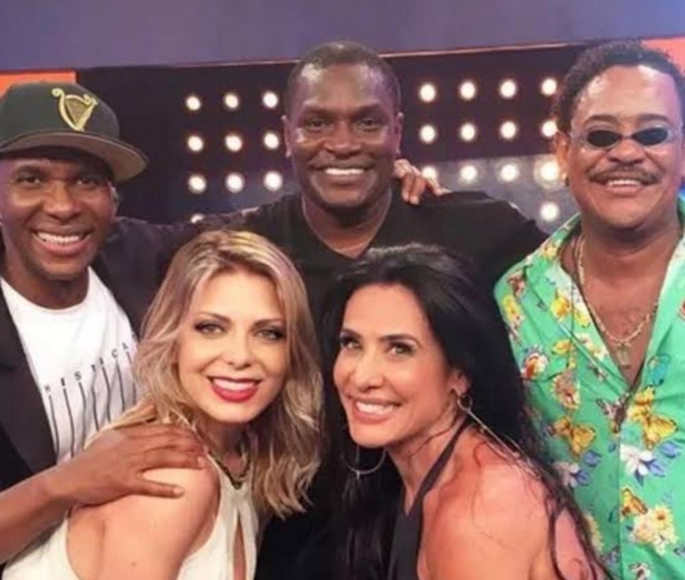 É o Tchan agita foliões na Micareta de Feira