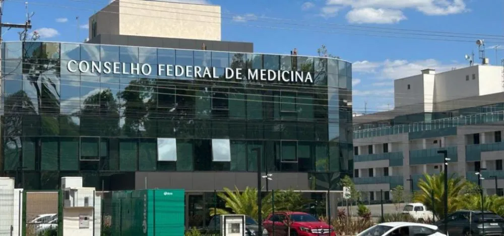 Após decisão de Moraes sobre aborto legal, CFM reage e diz que entrará com recurso