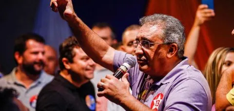 Justiça confirma que ex-prefeito Isaac Carvalho está inelegível