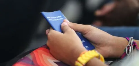 Em 2023, emprego foi recorde e número de trabalhadores com ensino superior