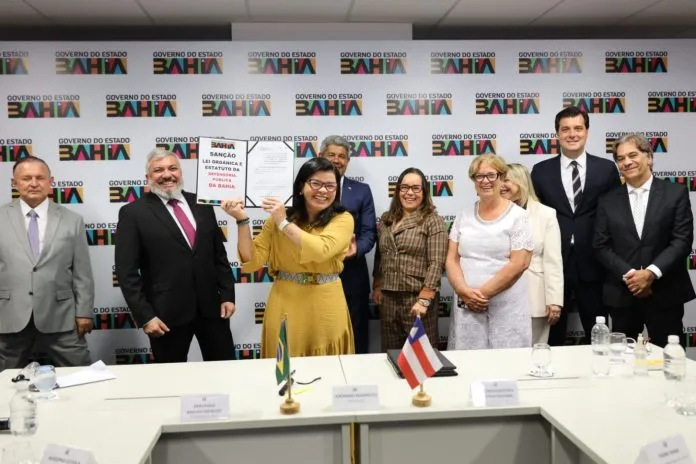 Governo do Estado sanciona lei que impulsiona o fortalecimento da Defensoria Pública e a interiorização dos serviços