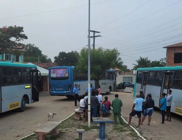 Prefeitura aciona Justiça para liberar vias no distrito da Matinha e garantir direitos essenciais