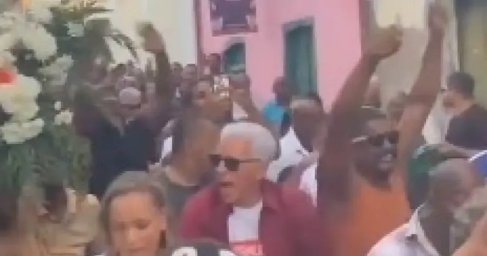 Foto: Alzira Costa