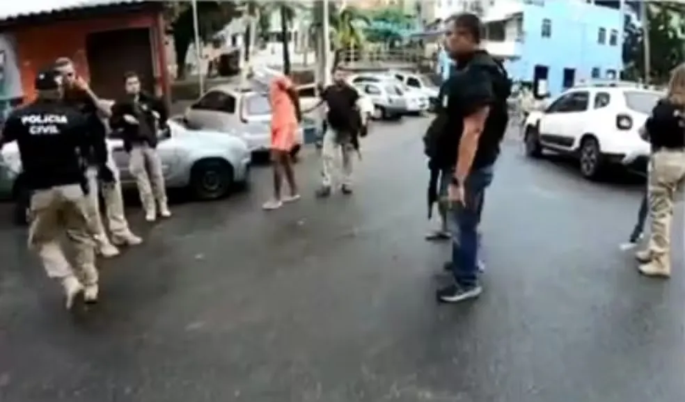 Homem é preso na Bahia suspeito de cometer estupro virtual e extorsão contra adolescentes que moram em Sergipe