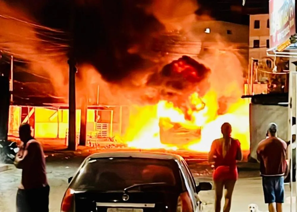 Prefeitura suspende transporte público, nesta sexta, até que retorne à normalidade a segurança pública