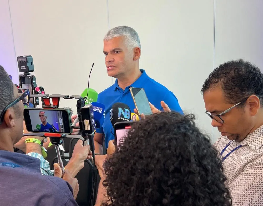 Pablo Roberto nega que deixará vice de José Ronaldo após eleição