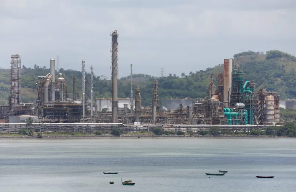 Refinaria de Mataripe, na Região Metropolitana de Salvador (RMS) - Foto: Olga Leiria | AG. A TARDE