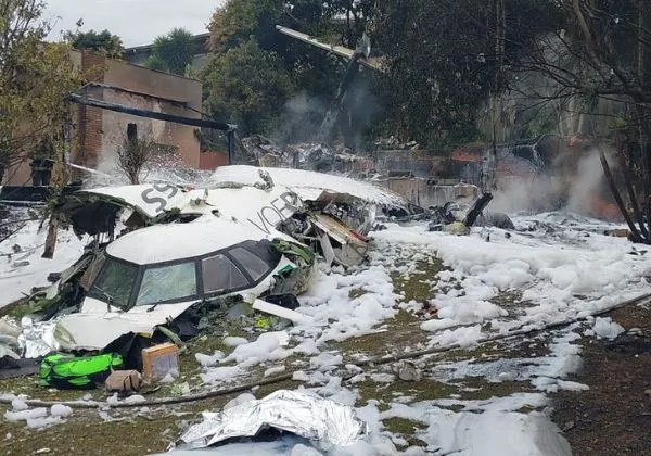 Gravação em cabine de avião da Voepass tem gritos e pergunta de copiloto, diz TV