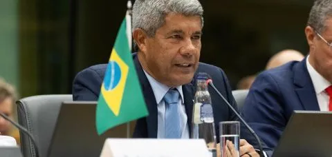 "Não quero nenhum policial com adesivo partidário", diz Jerônimo Rodrigues