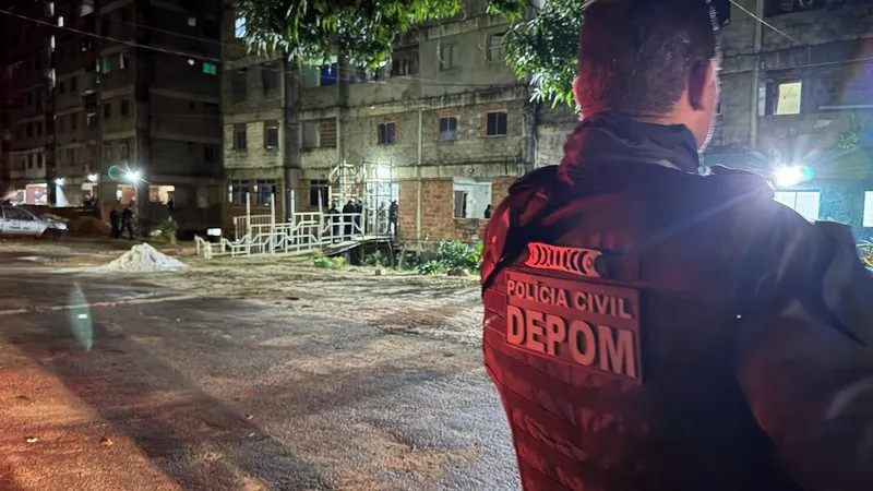 Suspeito de facção criminosa "perde" cargo após prisão por tráfico internacional