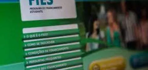 Governo Federal não cancelou renegociações do FIES