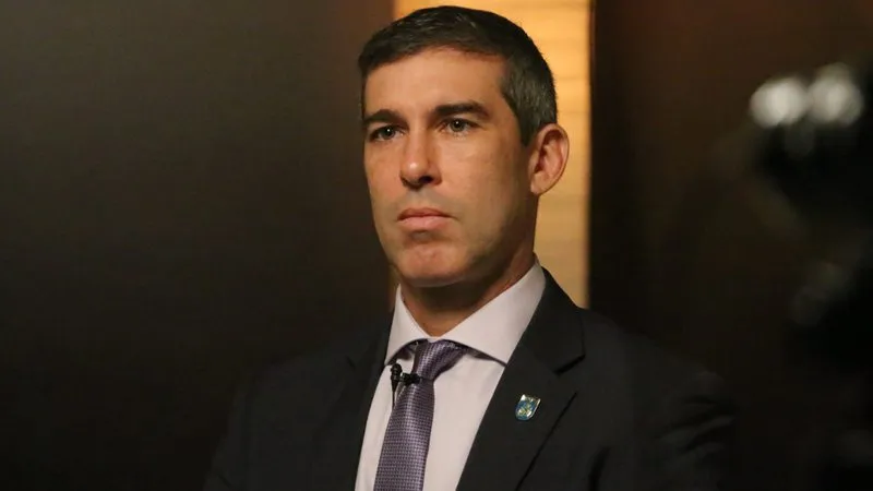 Marcelo Werner fala sobre trabalho pra quebrar a distribuição de fuzis entre as facções