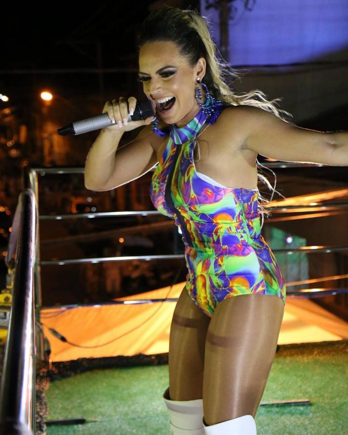 Grupo de forró Rasta Chinela apresenta Cris Mel como novo vocalista