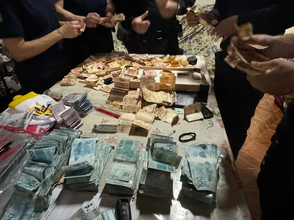 R$ 20 milhões foram apreendidos durante operação - Foto: Divulgação / PF