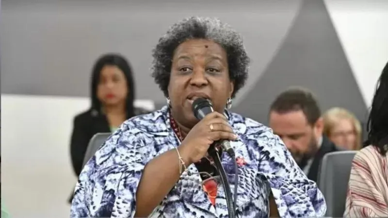 Nova ministra dos Direitos Humanos deixa rombo milionário na compra de merenda, diz site