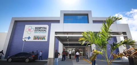 Governo da Bahia zera fila de oncologia no Extremo-Sul