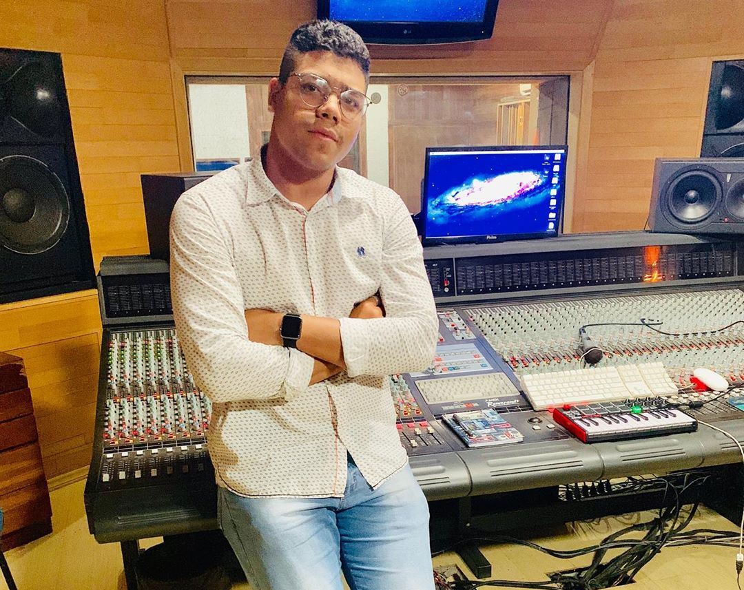 Cantor feirense é destaque no cenário gospel do Brasil