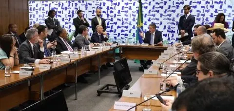 Partidos usam eleição como teste para federações e tentam driblar divergências