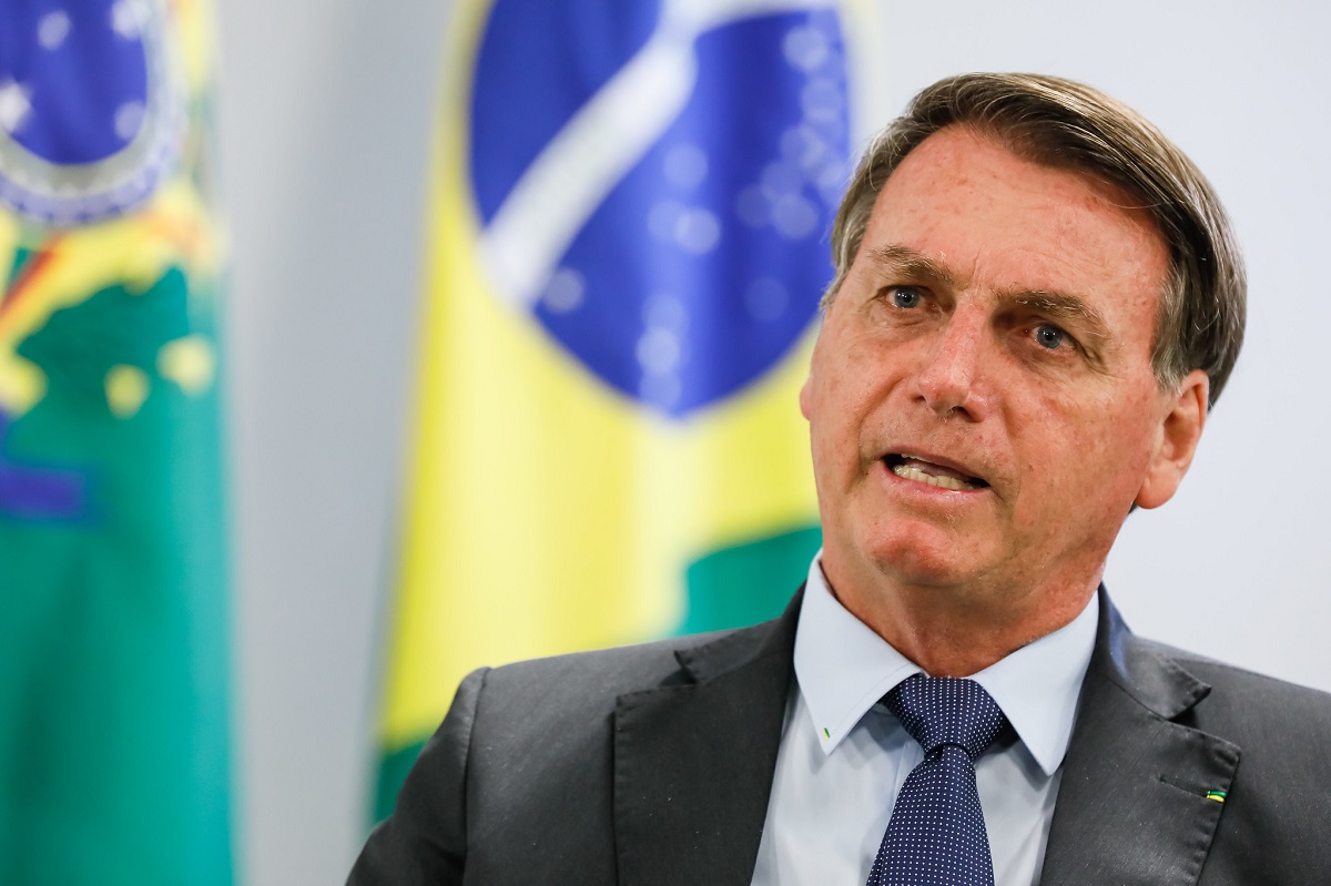 Bolsonaro 'trava' privatizações de maiores estatais brasileiras