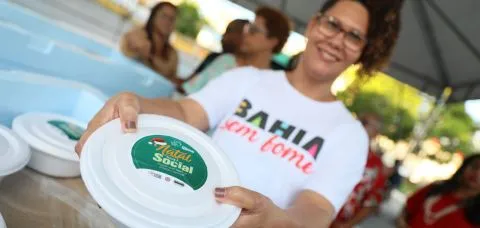 Combate à fome une poderes públicos na Bahia