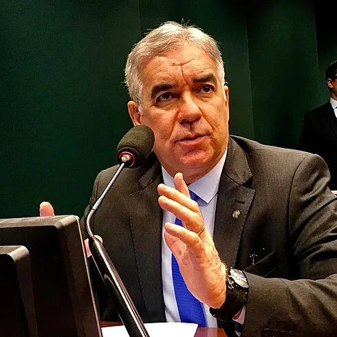 Zé Neto rebate críticas de ACM Neto sobre segurança pública na Bahia