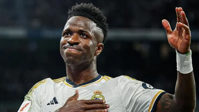 Vini Jr. recebe apoio de famosos após exclusão do prêmio Bola de Ouro: “Vergonha histórica do futebol”