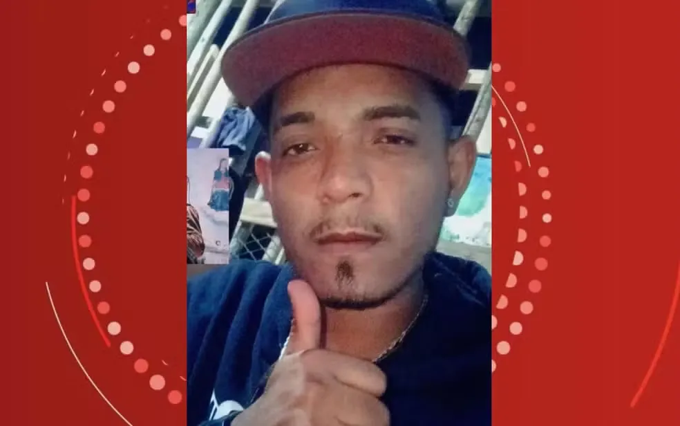 Suspeito de matar ex-ator mirim João Rebello se entrega à polícia na Bahia; dois seguem foragidos