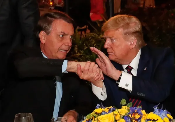 Bolsonaro pedirá autorização a Moraes para comparecer à posse de Trump em janeiro