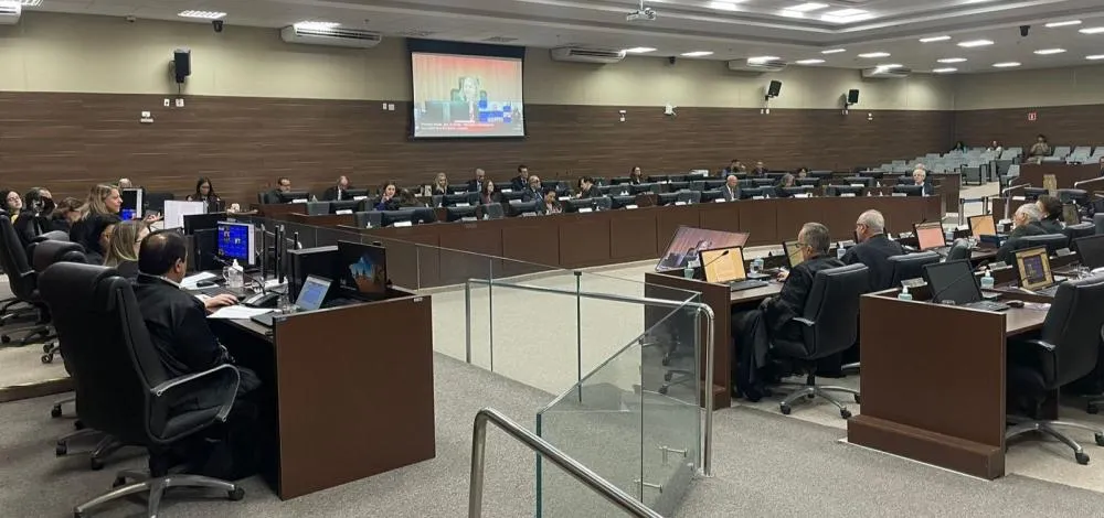 Supersalários do TJ: diárias pagas a desembargadores baianos já somam quase R$ 800 mil em 2024