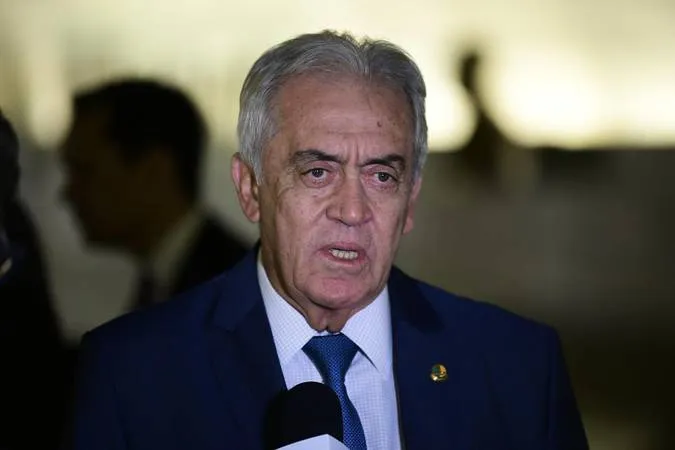 Otto Alencar fala sobre eleições, UPB e tentativa de golpe no Brasil