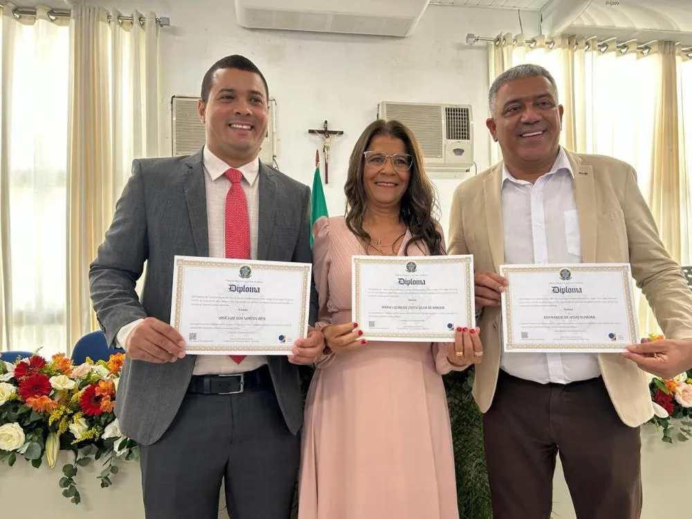 Diplomados os prefeitos eleitos de Tanquinho, Lamarão e Santa Bárbara 