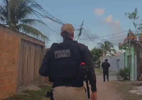 Facção suspeita da morte de membros do bloco Malê Debalê é alvo de operação policial