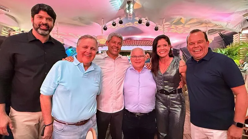 Irmãos Vieira Lima participam de confraternização do governador e Geddel se declara à Jerônimo: “encantado”