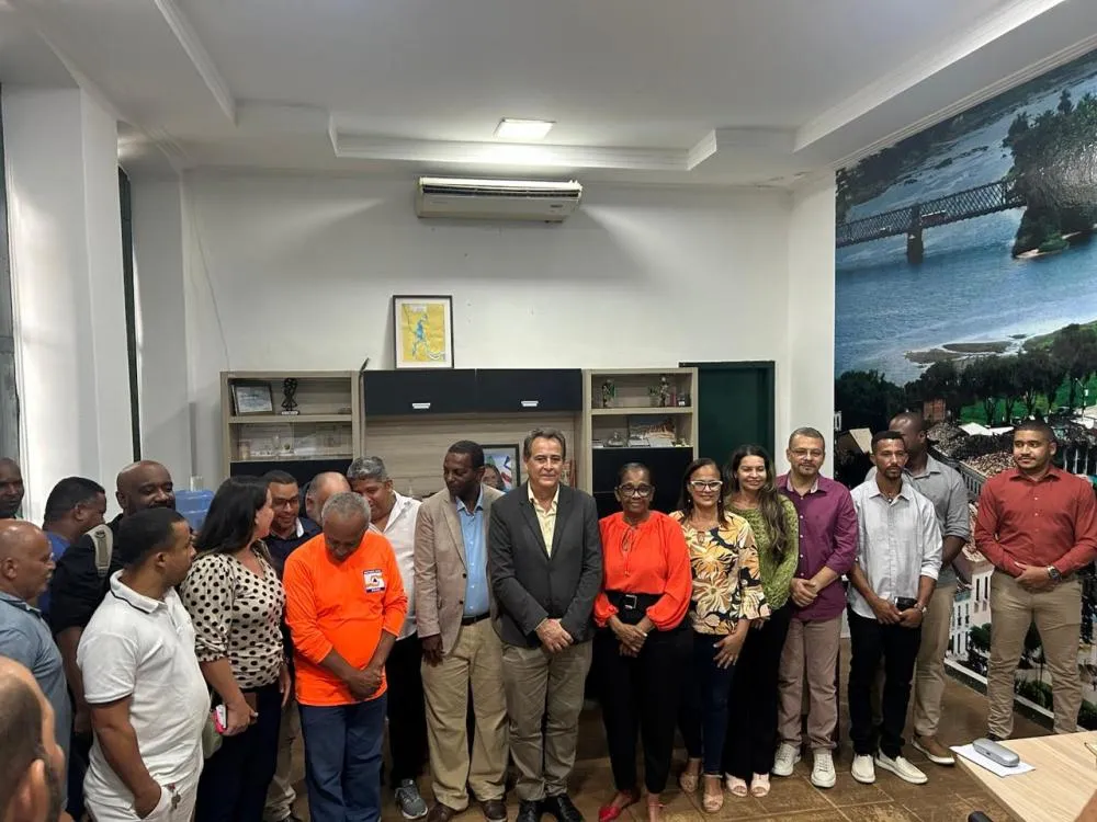 Eliana Gonzaga apresenta seu novo secretariado