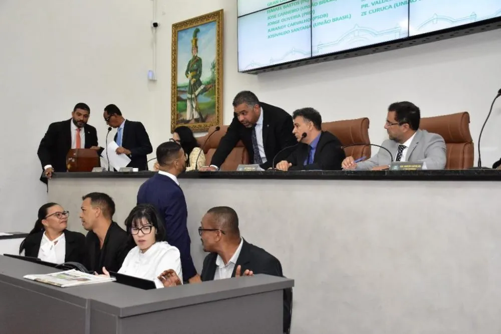 Marcos Lima disse que ainda não recebeu informações da gestão anterior da Câmara de Feira