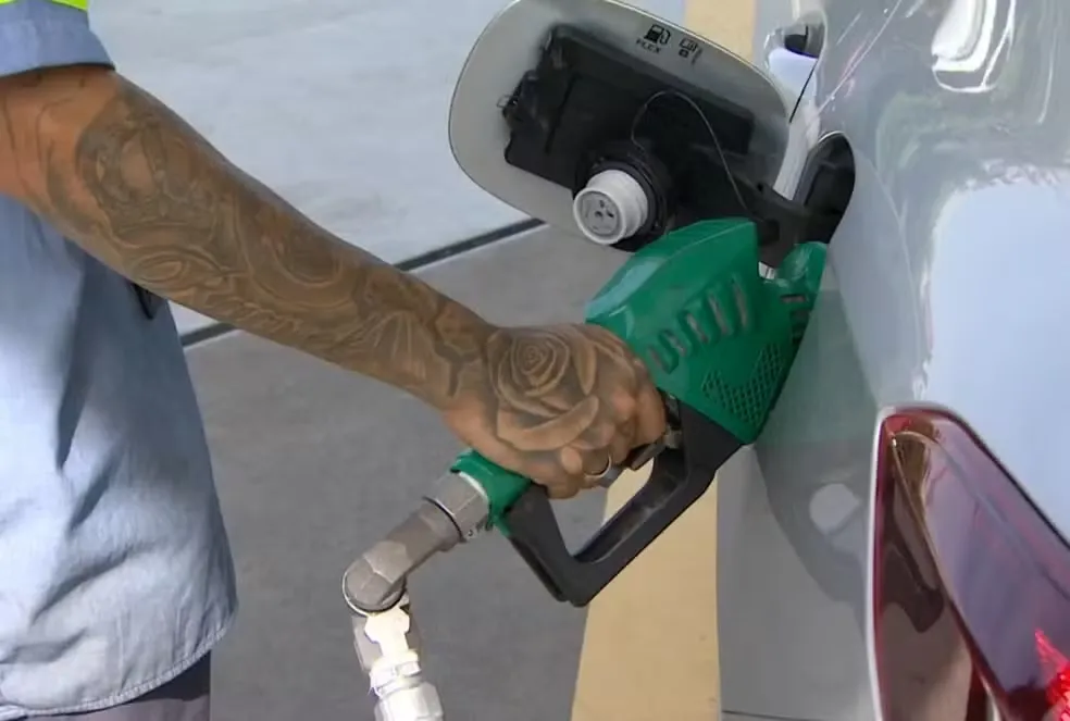 Preços dos combustíveis aumentam nos postos da Bahia; gasolina chega a custar R$ 6,50 em Salvador