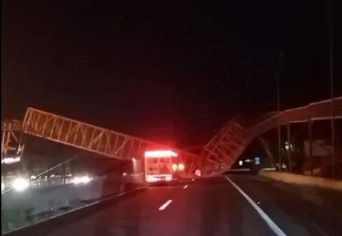 Fonte de recursos Os investimentos contam com recursos do Tesouro Estadual, do Programa de Fortalecimento do SUS (ProSUS) e do Novo PAC, do Governo Federal. O modelo de financiamento adotado pelo Governo do Estado visa não apenas ampliar a infraestrutura, mas também garantir a manutenção dos serviç