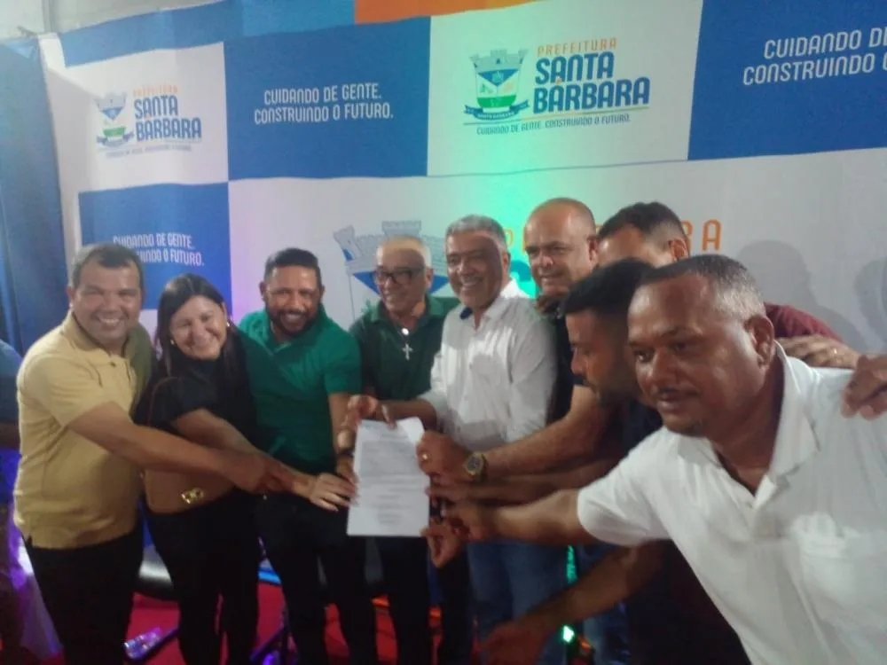 Prefeito Edifrancio Oliveira entrega mais de R$ 20 milhões em obras em Santa Bárbara