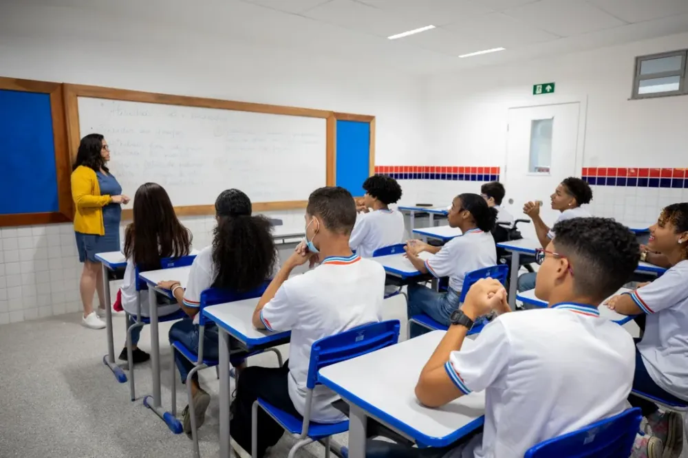 Bahia convoca novos profissionais para atuar na rede estadual de ensino