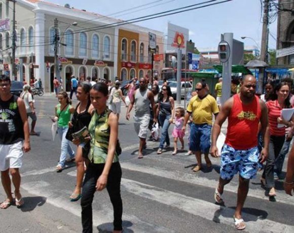 Após um mês de reabertura das lojas em Feira, Associação Comercial faz balanço 'positivo'