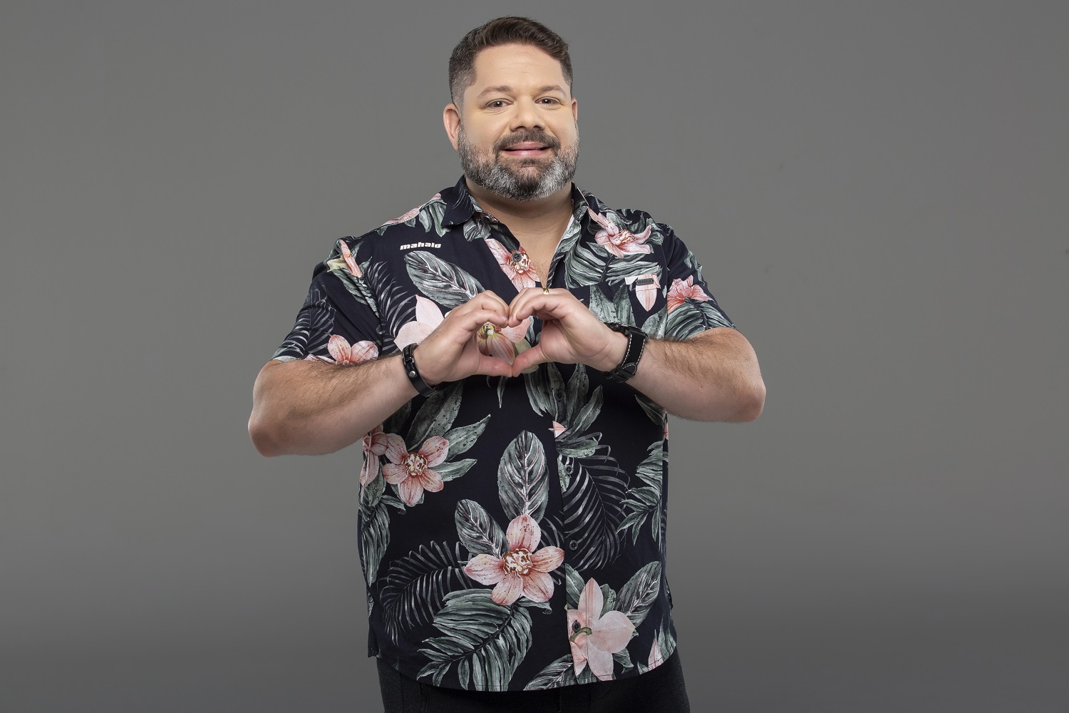 Danniel Vieira anuncia live #TBTdoAmor