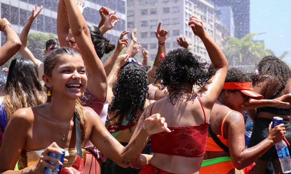 Veja dicas de saúde para se proteger no Carnaval