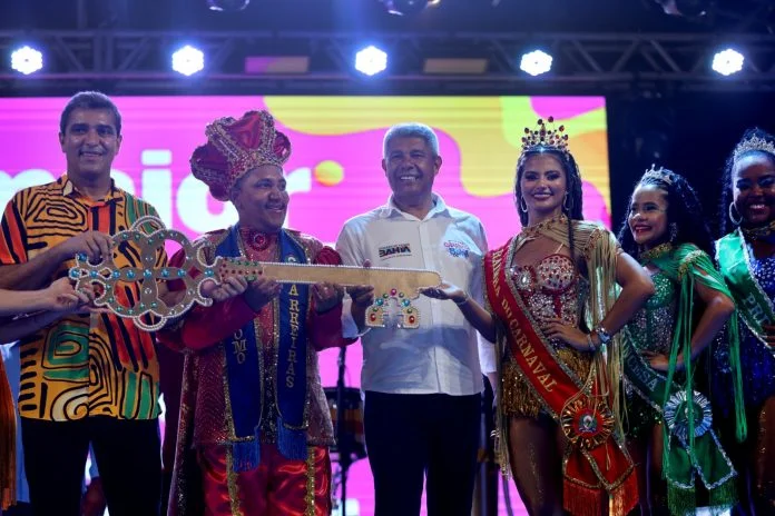 Em Barreiras, Governo do Estado abre os festejos carnavalescos do interior da Bahia