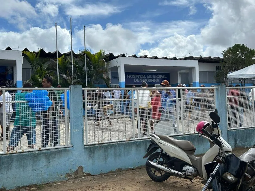 Governador entrega Centro de Parto Normal em Serrinha