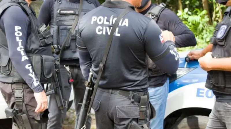 Saiba qual é o cargo do servidor da Polícia Civil que usava posto para cometer fraudes bancárias em Salvador