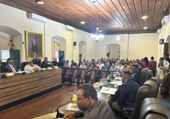 Câmara de Santo Amaro da Purificação discute a revogação da doação de terreno para a UFRB 