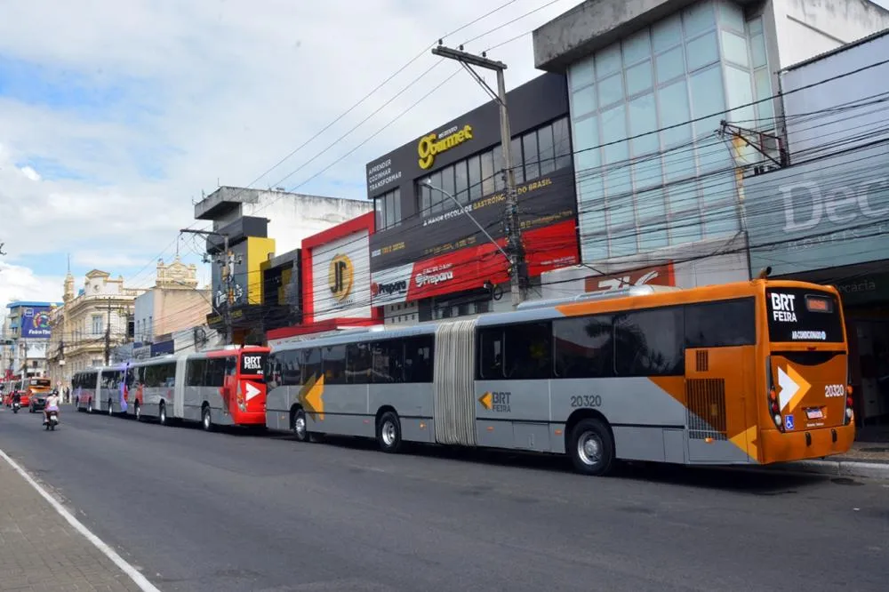 Frota do transporte coletivo passa a contar com mais 7 ônibus articulados com ar-condicionado